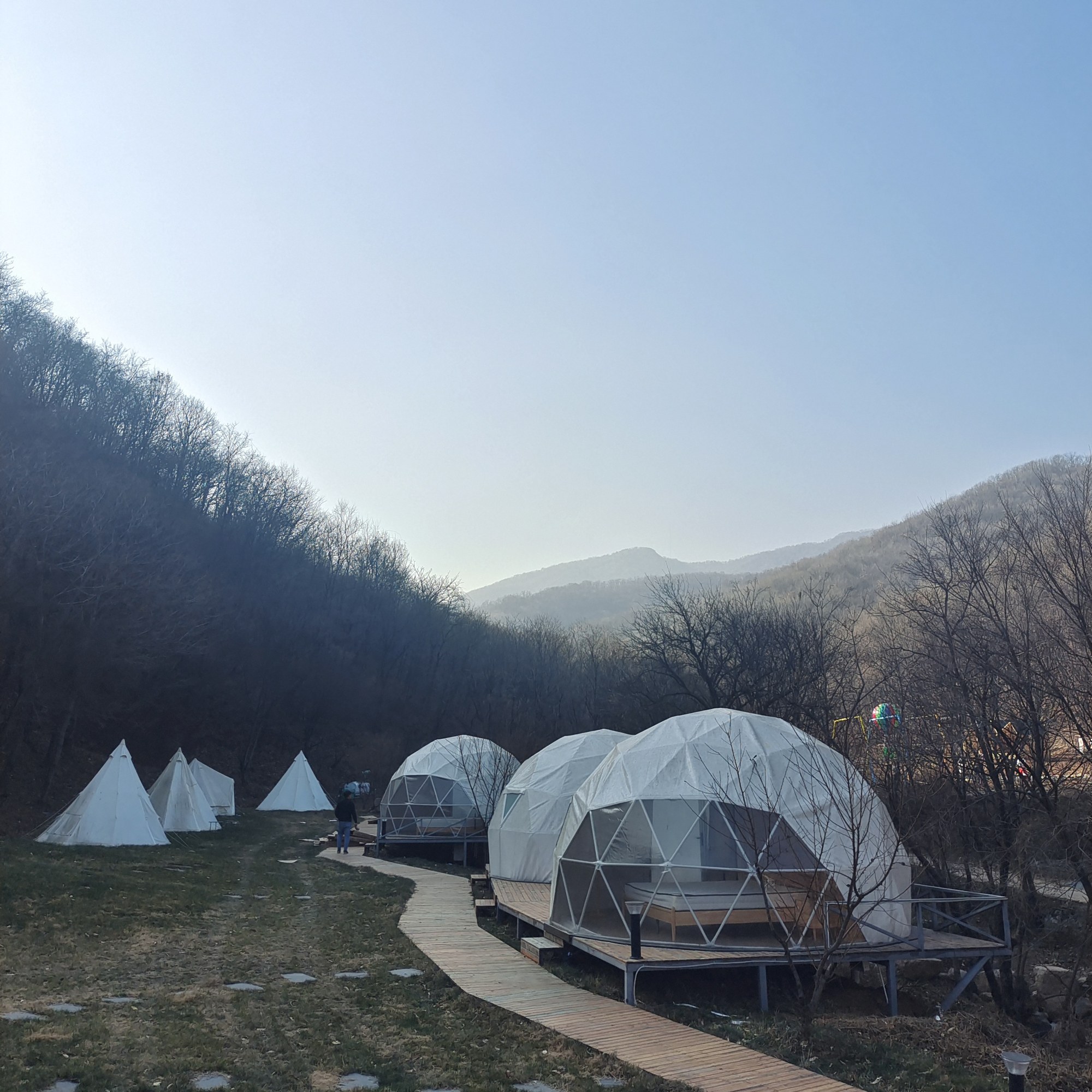 zonpon-yindonghe-01.jpg